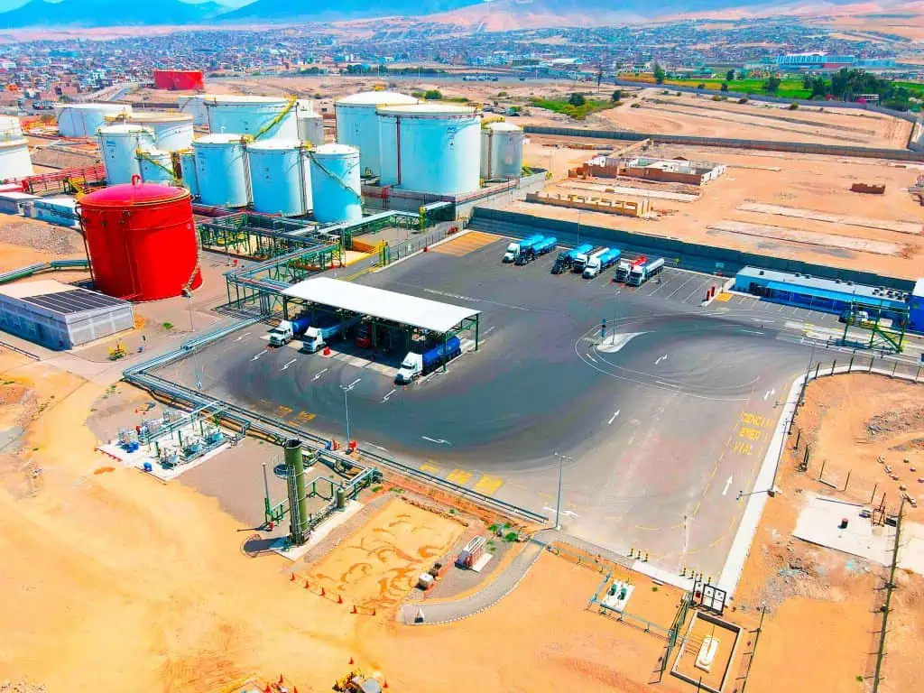 Planta de almacenamiento Primax en Monte Azul